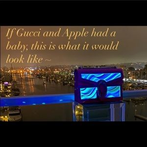 Light Up Authentic Gucci pink Gucci purse 👛